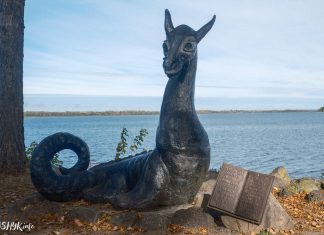 Скульптура “Лепельскі Цмок” Cкульптура Цмока ў Лепелі