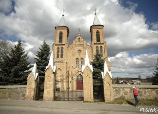 Неагатычны касцёл у Трабах Касцёл Трабы