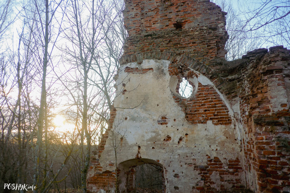 Рэшткі капліцы Снарскіх Гулі