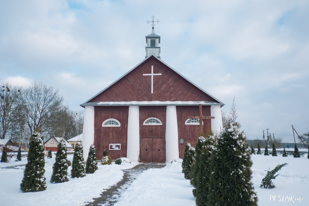 Храм в деревне Нетечь