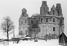 Страчаны касцёл і калона Святога Сімпліцыяна ў Фашчаўцы Руіны касцёла Фашчаўка