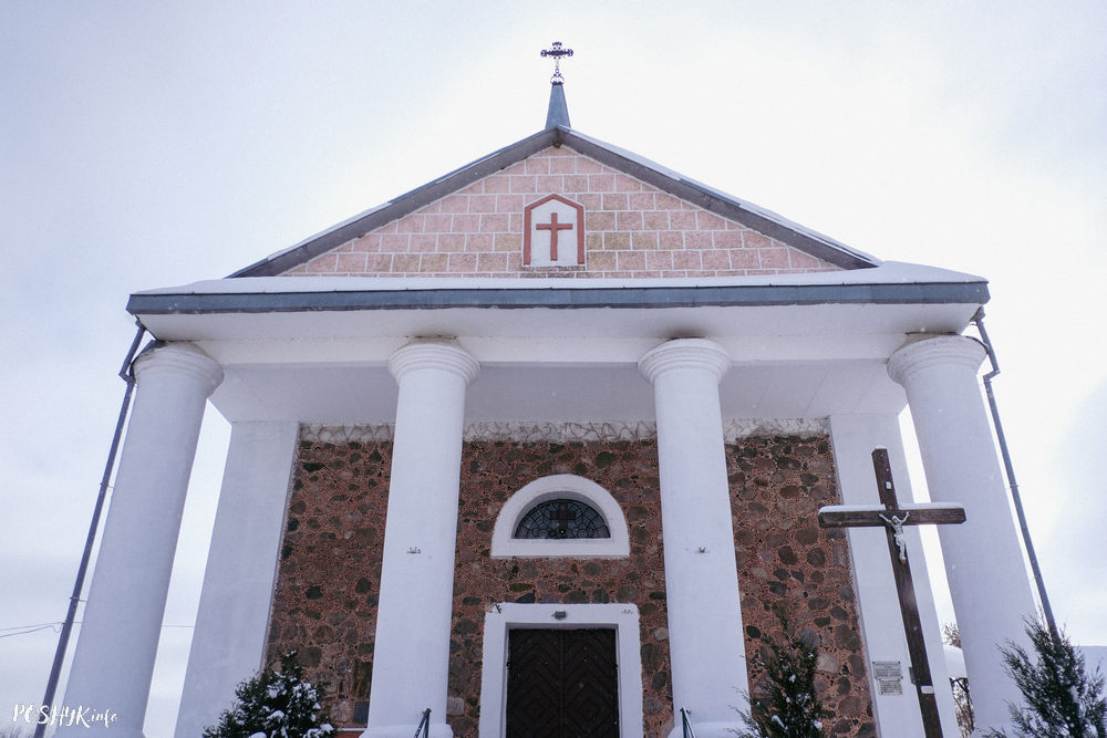 Дзеркаўшчына касцёл