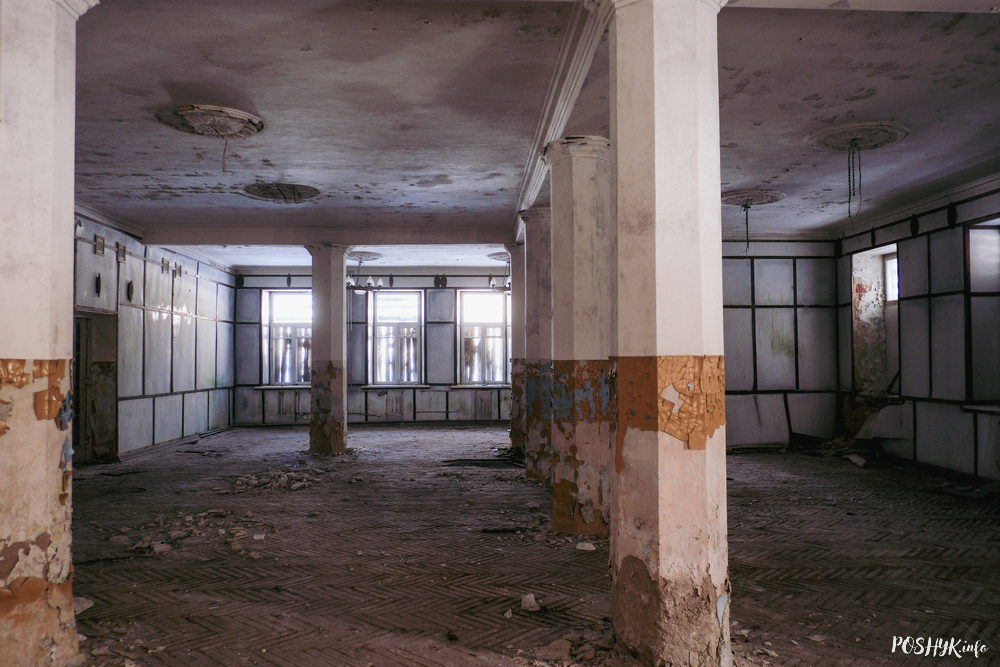 Як выглядае палац у Савейках