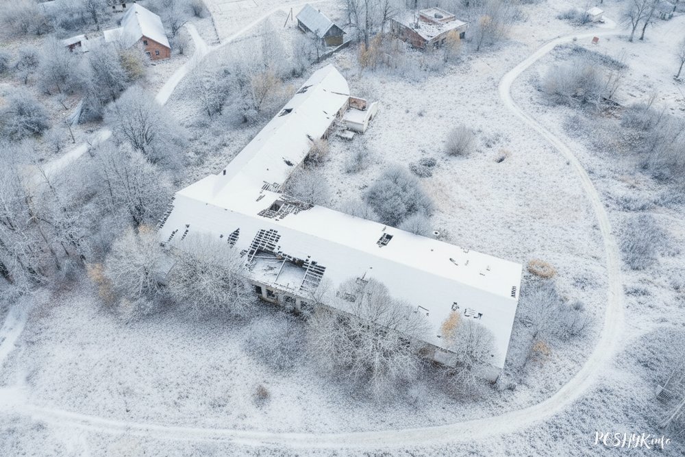 Вішнева фабрычныя карпусы Храптовічаў