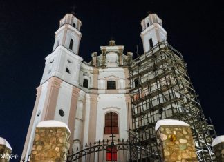 Незвычайны касцёл у мястэчку Лужкі Незвычайны касцёл у мястэчку Лужкі