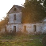Руіны забытага маёнтка Храптовічаў: сядзіба ў вёсцы Кальчычы